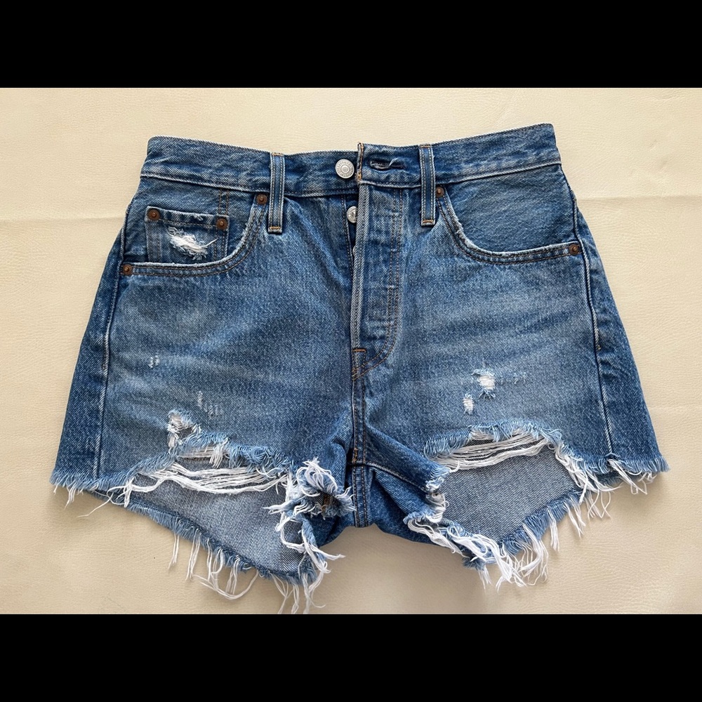 Levis 501 original short size 25